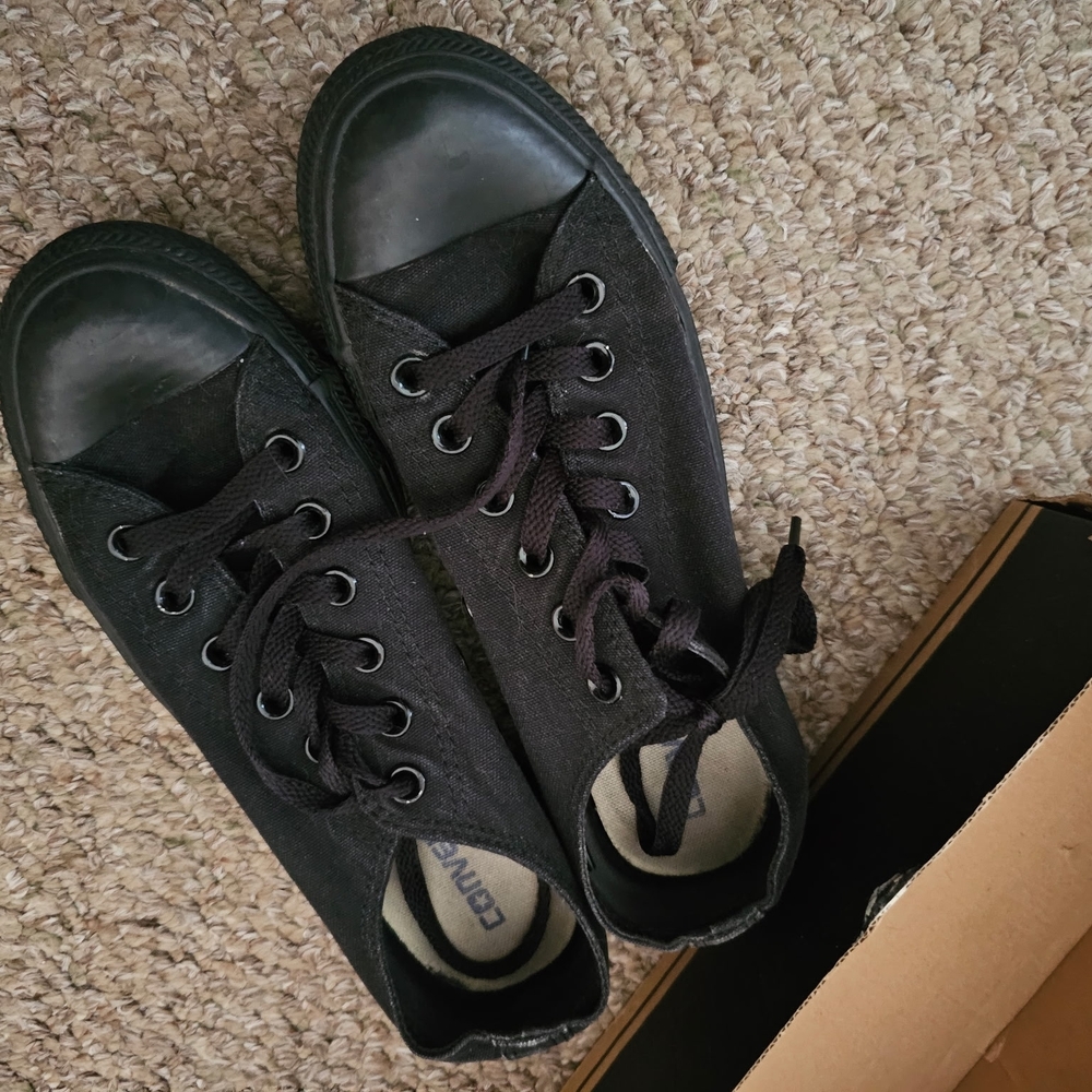 Converse Black High-Top Shoes